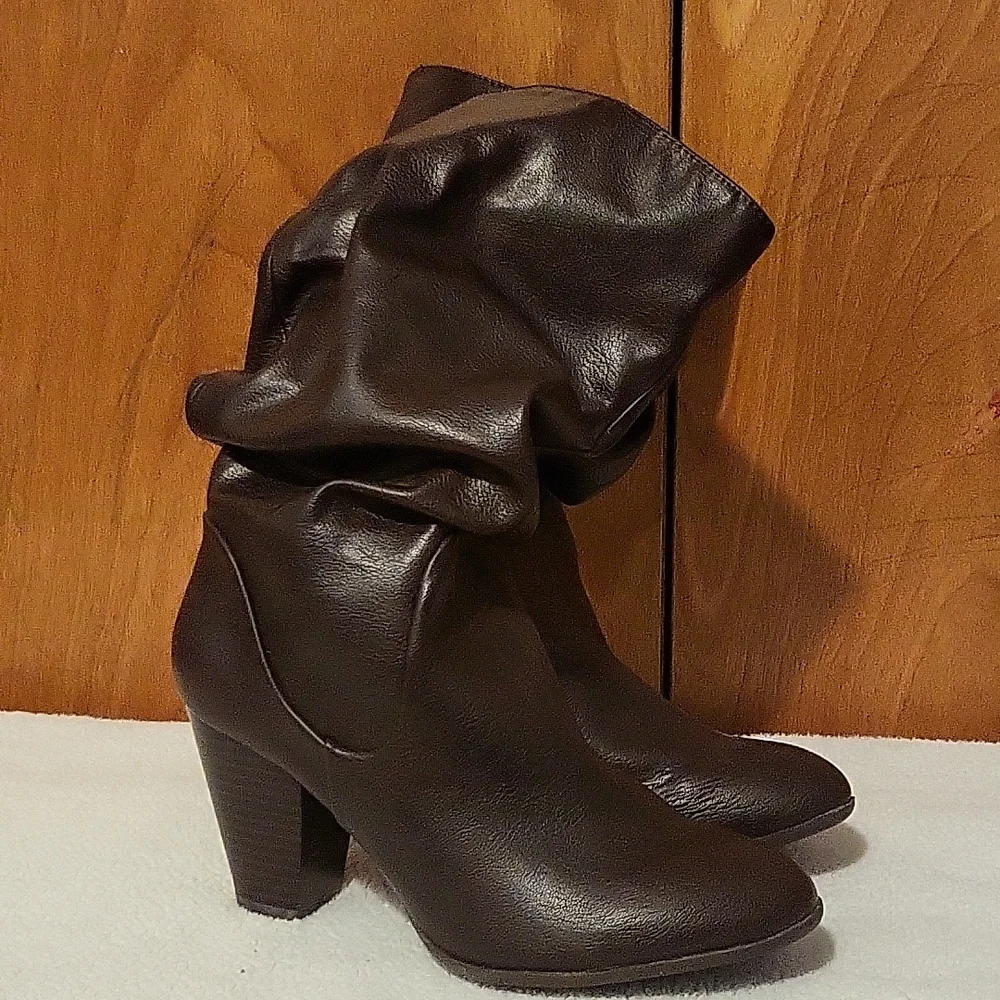Elia boot size 7.5 - Picture 1 of 2